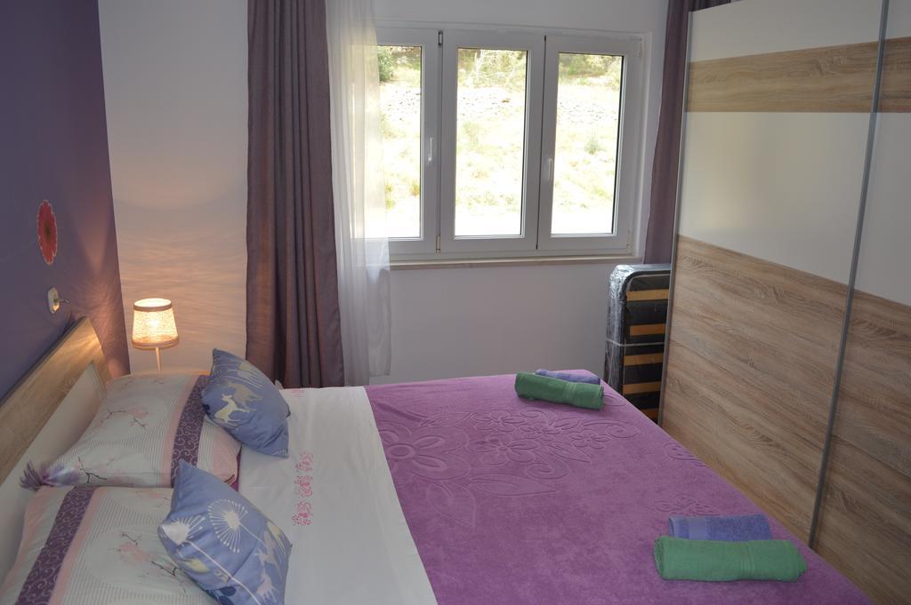 Apartment Nevena Omis Room photo